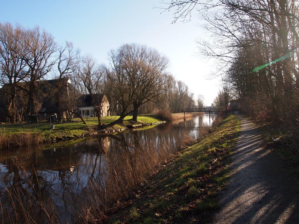 Wehe-den Hoorn De Energiek Bed & Breakfast エクステリア 写真