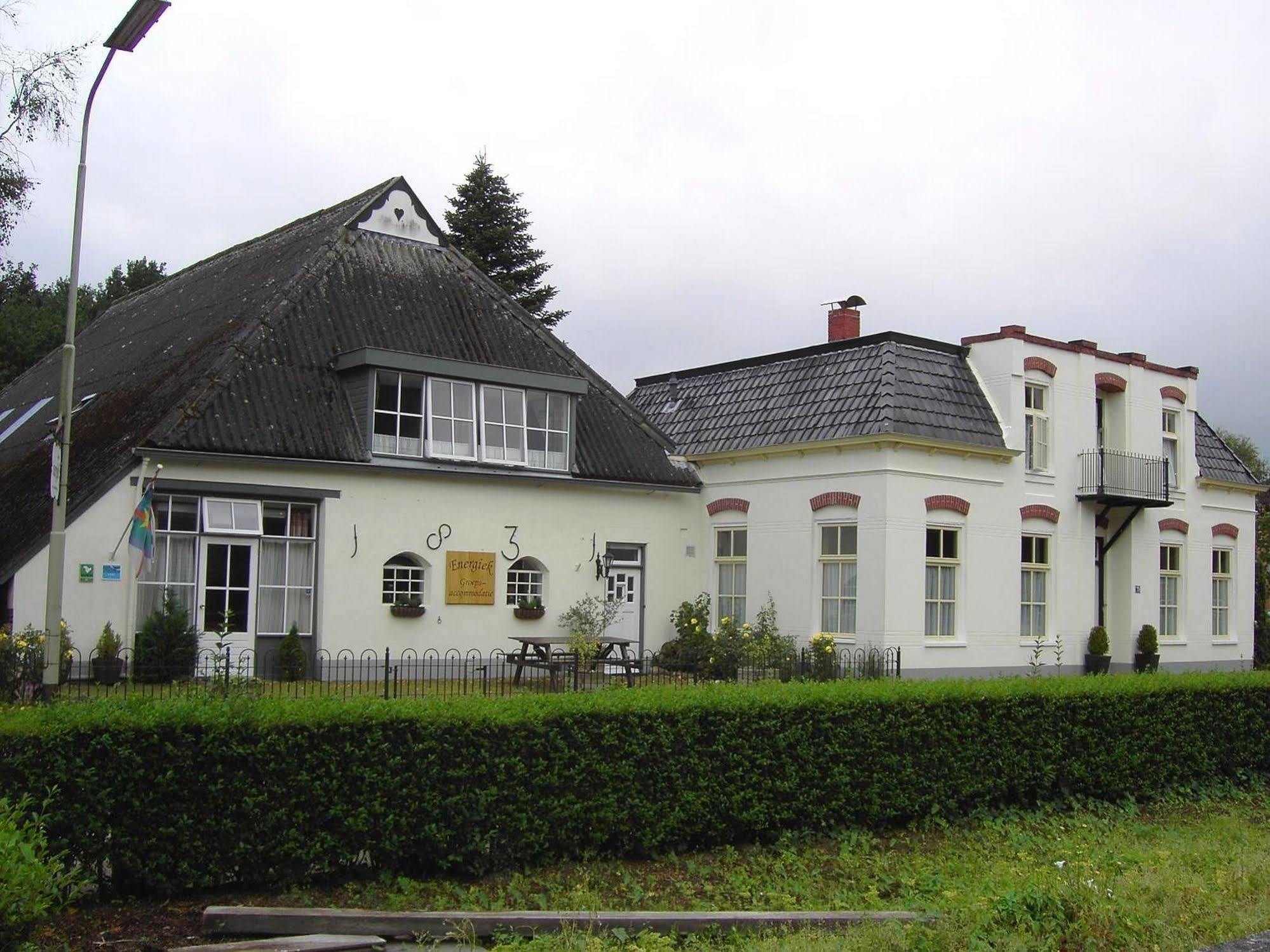 Wehe-den Hoorn De Energiek Bed & Breakfast エクステリア 写真