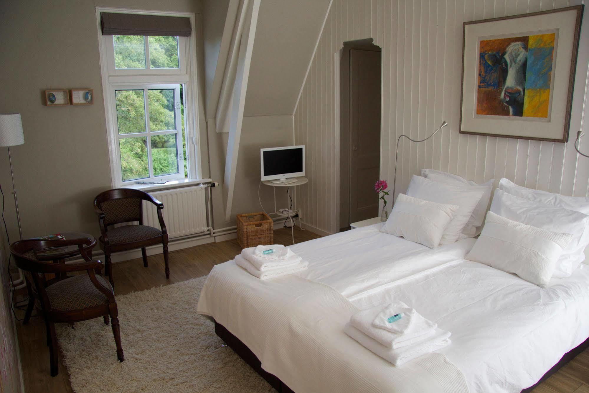 Wehe-den Hoorn De Energiek Bed & Breakfast エクステリア 写真
