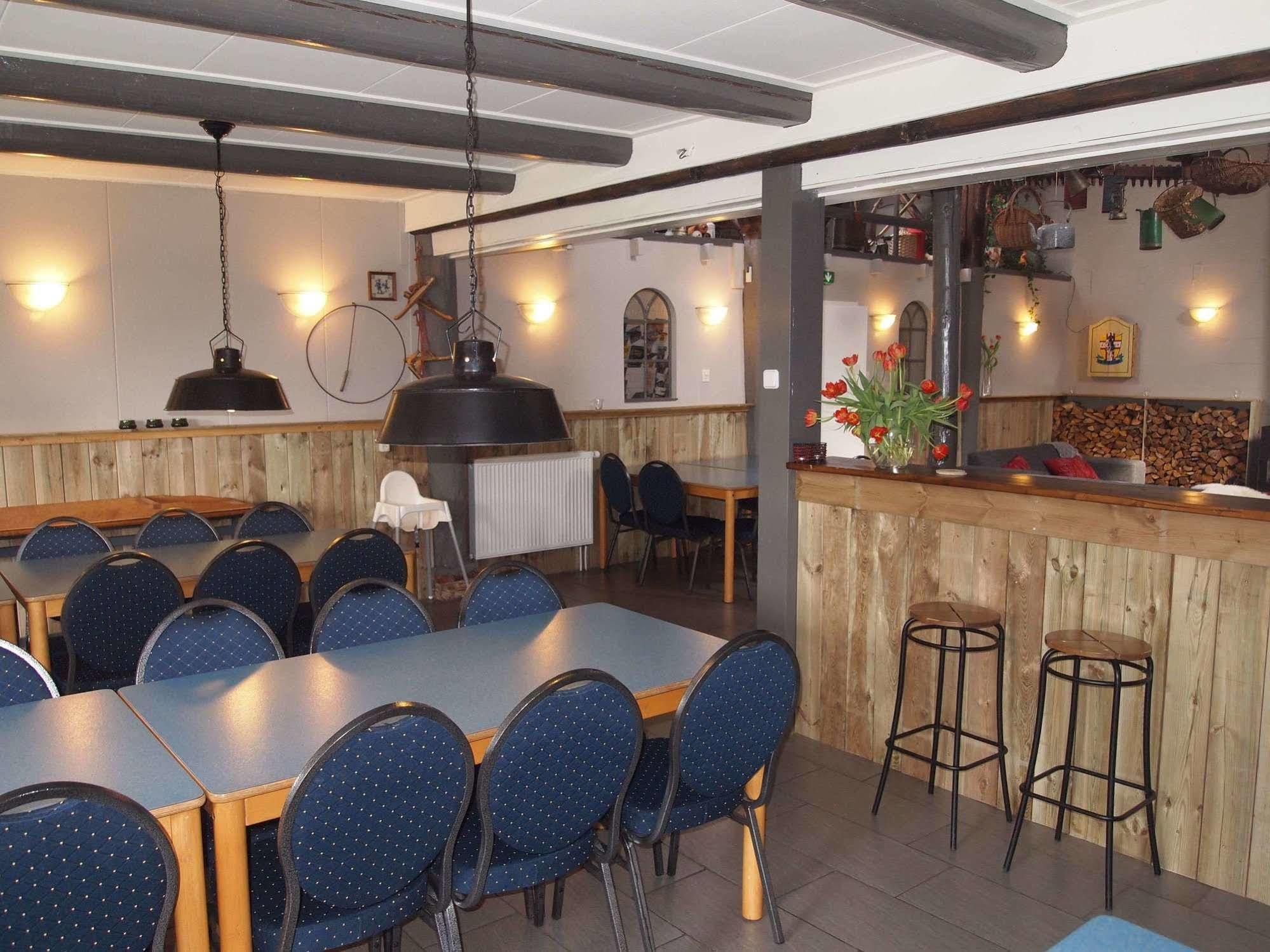 Wehe-den Hoorn De Energiek Bed & Breakfast エクステリア 写真