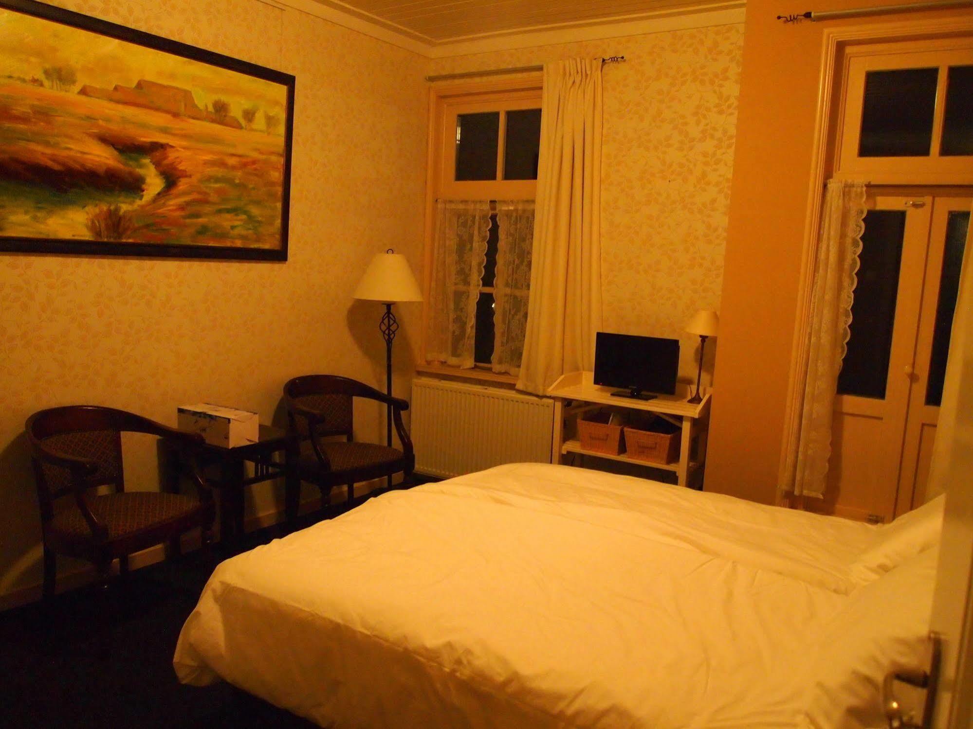 Wehe-den Hoorn De Energiek Bed & Breakfast エクステリア 写真