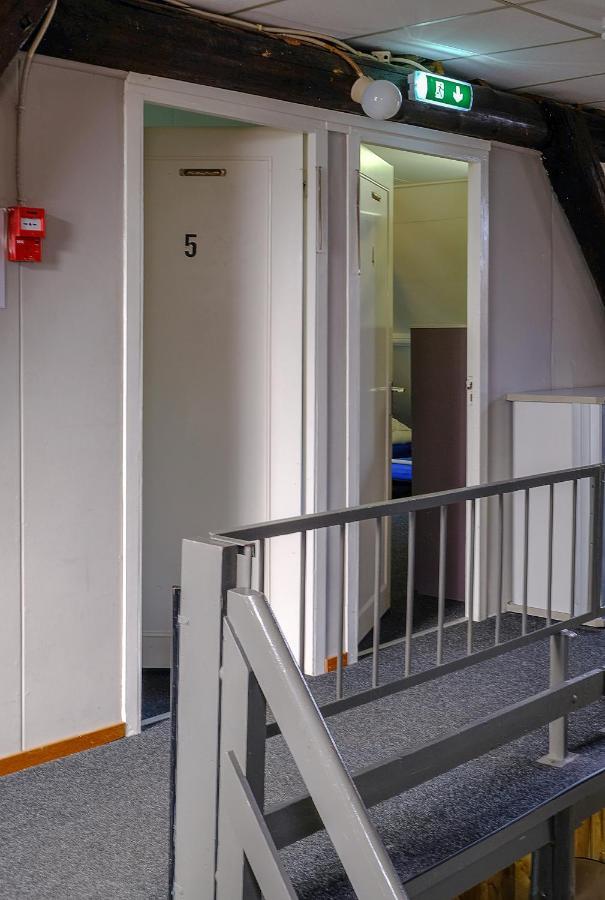 Wehe-den Hoorn De Energiek Bed & Breakfast エクステリア 写真