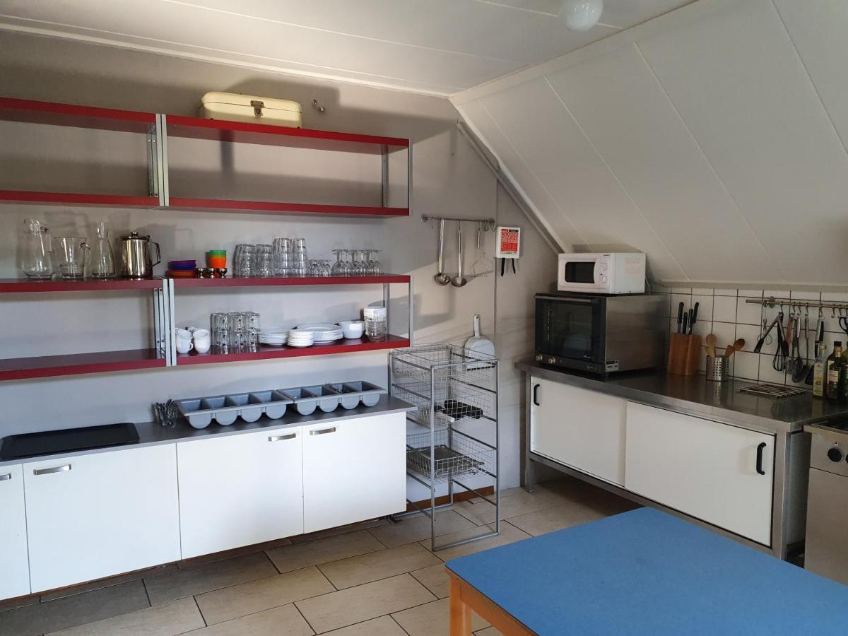 Wehe-den Hoorn De Energiek Bed & Breakfast エクステリア 写真